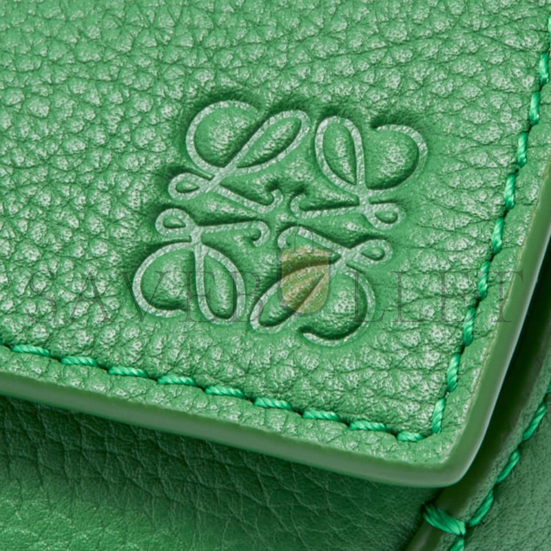 LOEWE MINI PUZZLE BAG IN SOFT GRAINED CALFSKIN A510P88X41-4748 (18*12.5*8cm)